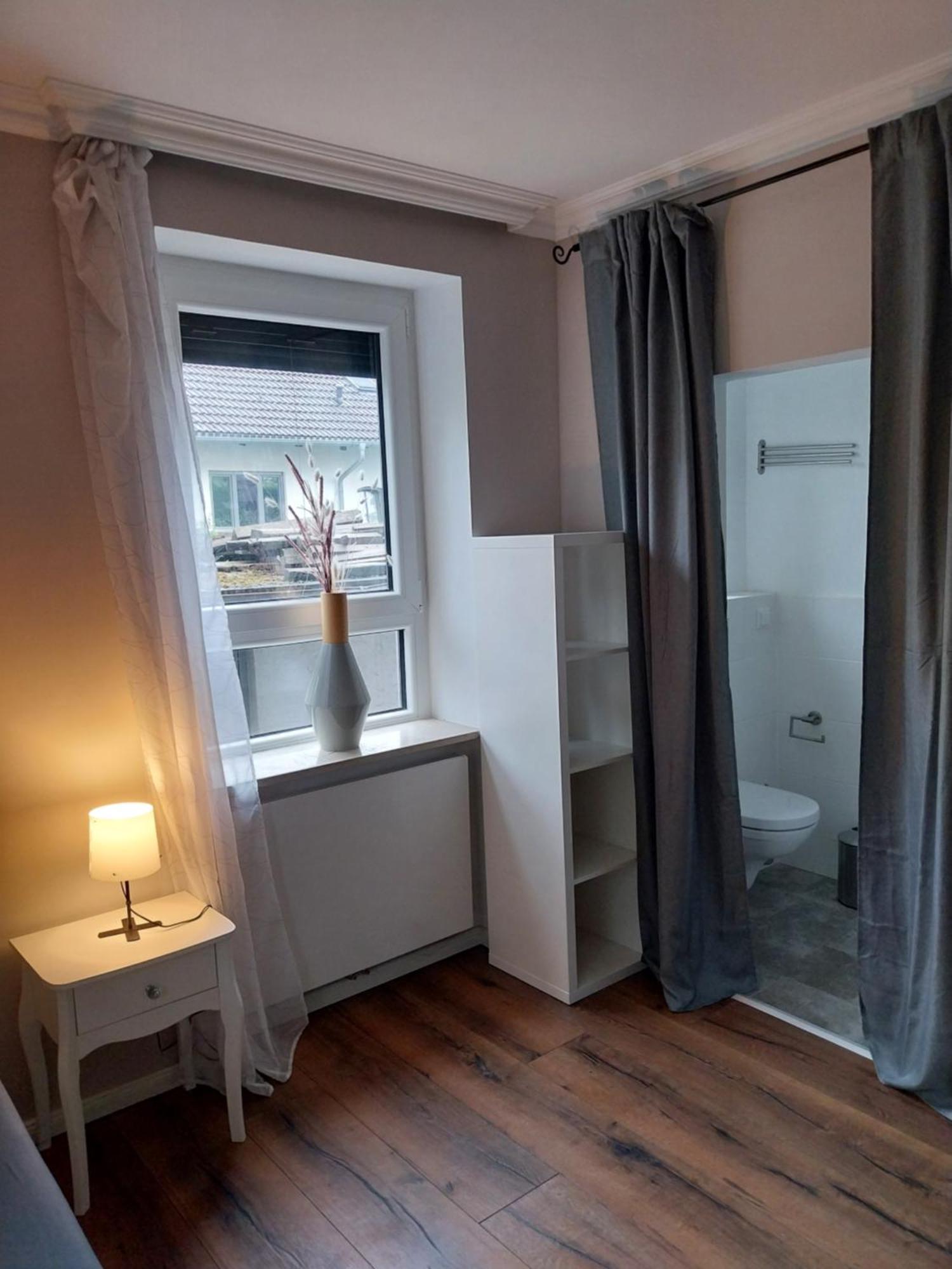 Bad Aibling City Apartment Zimmer Ngoại thất bức ảnh